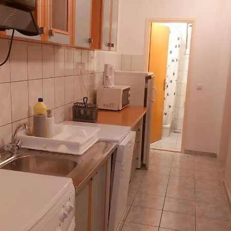 Daire Apartments Duce