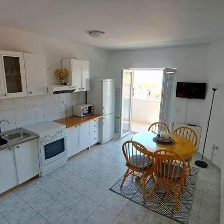 Apartman Apartments Duce Duće