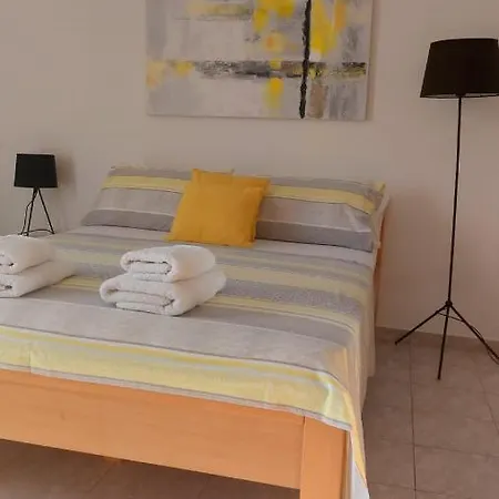 Apartments Duce Daire