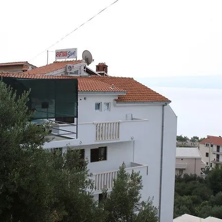 Daire Apartments Duce *