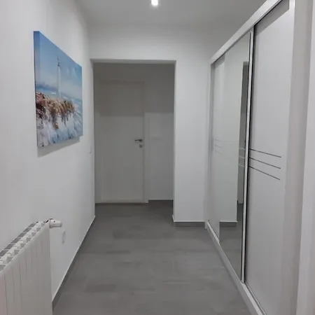 Apartments Duce Apartment *